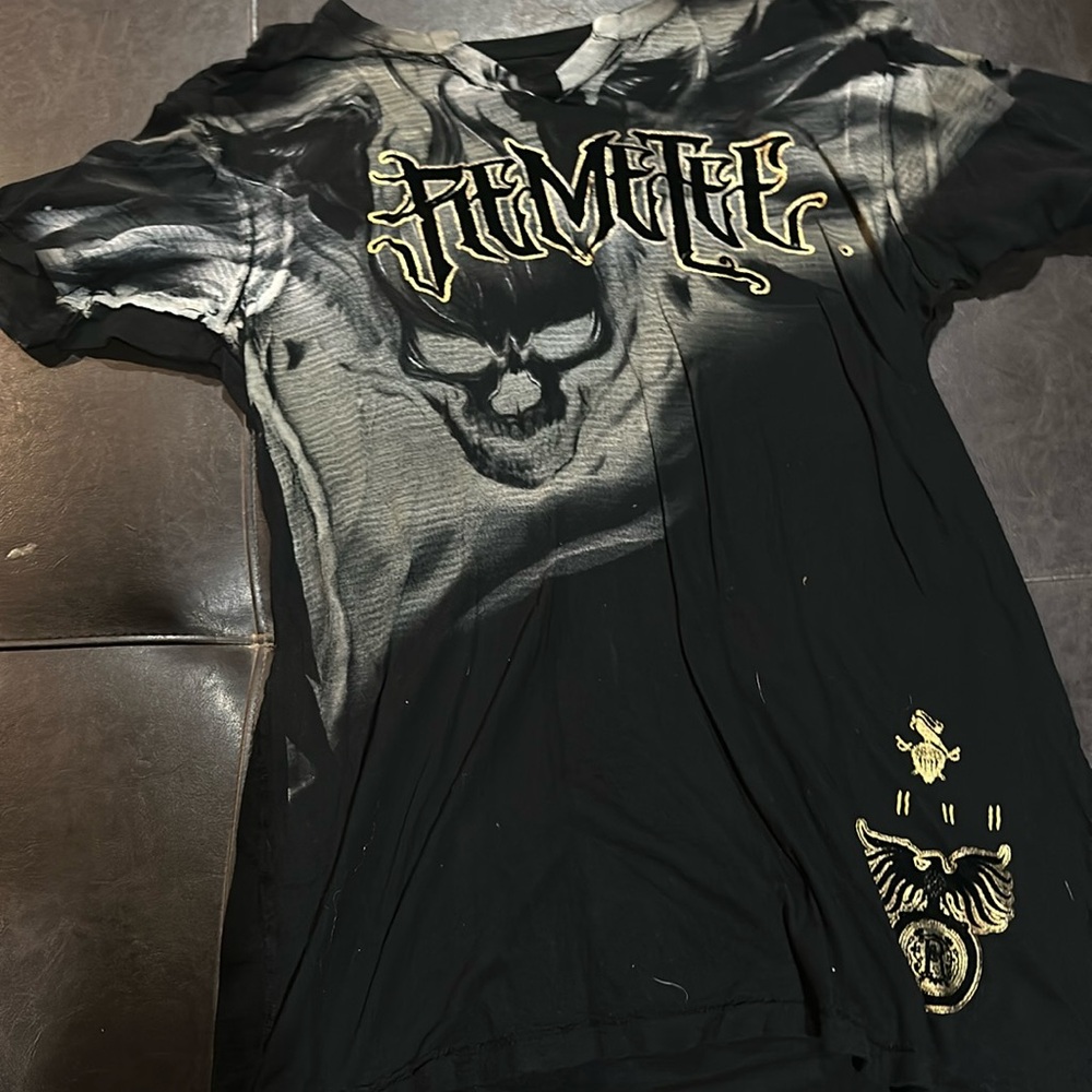 Nice barely worn Remetee by affliction tee